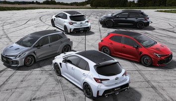 RZ［GR-DAT（8AT・4WD）］