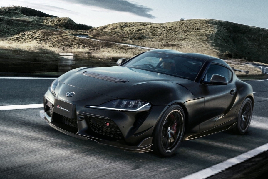 特別仕様車 “A90 Final Edition”