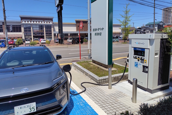 新潟本店　充電器2